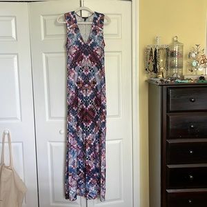 ASTARS Fifteen Maxi Dress